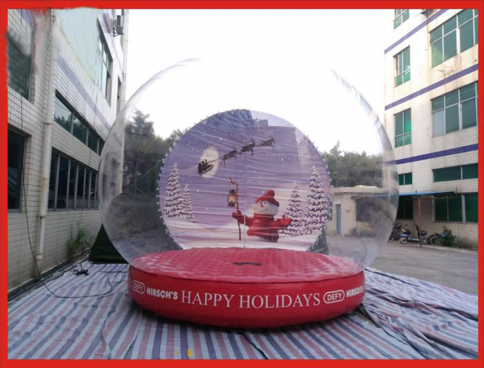 販売の膨脹可能な雪ショーの球の在庫、クリスマスの雪の地球、装飾のための膨脹可能なクリスマスの表示球