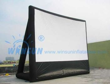 中国 防水膨脹可能なモデル、膨脹可能な映画スクリーン10x5.7mまたは8x4m 工場